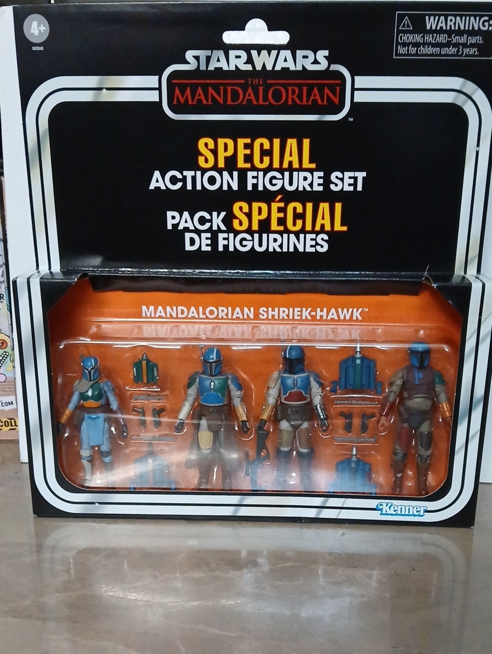 Star Wars Mandalorian Shriek-Hawk Action Figure Set Of 4
